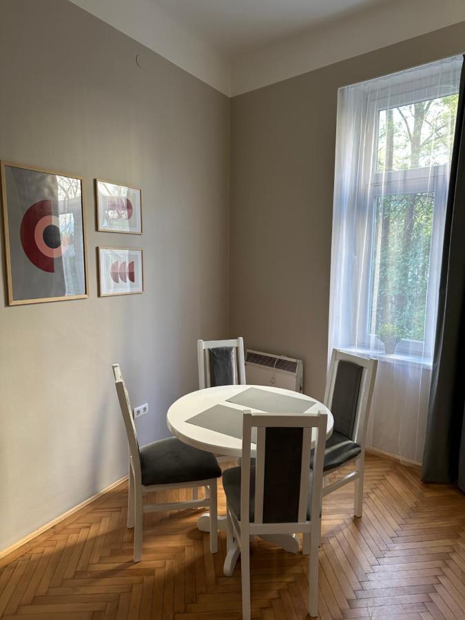 Nice 5 Apartments سراييفو المظهر الخارجي الصورة