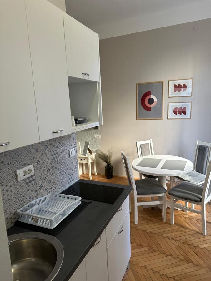 Nice 5 Apartments سراييفو المظهر الخارجي الصورة